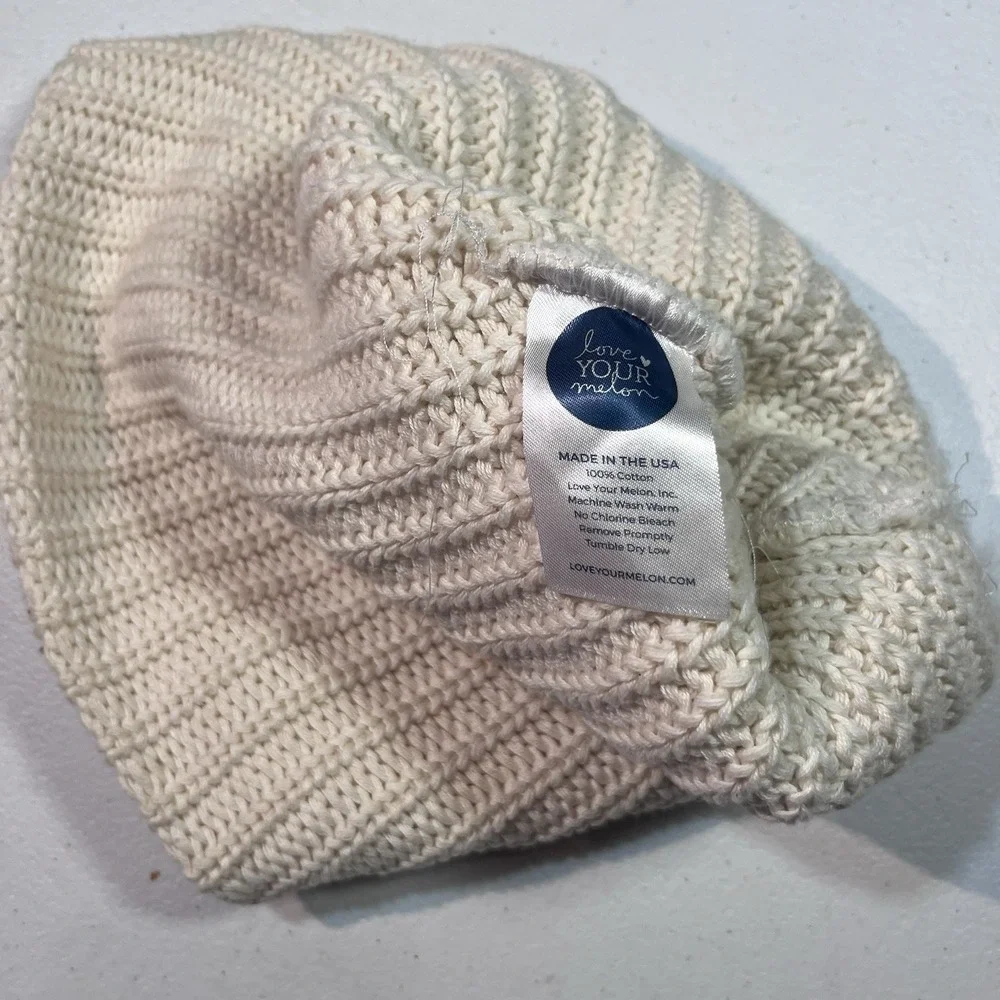 Slouchy Beanie Hat Womens White Logo Chunky Knit Winter LOVE YOUR MELON‎ USA EUC